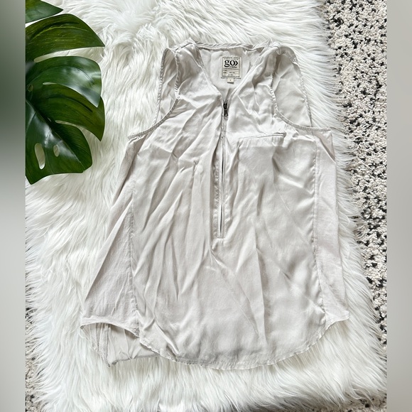 Go by Go Silk Sleeveless Top in Light Gray - Picture 2 of 11